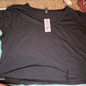 WILD FABLE black tee